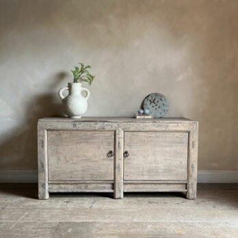 Antique rustic cupboard | Samson