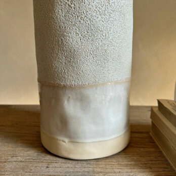 White ceramic textured vase | Taran