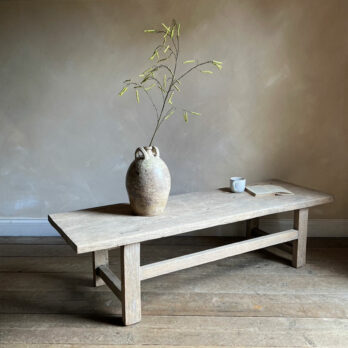 Antique Coffee Table | Morden