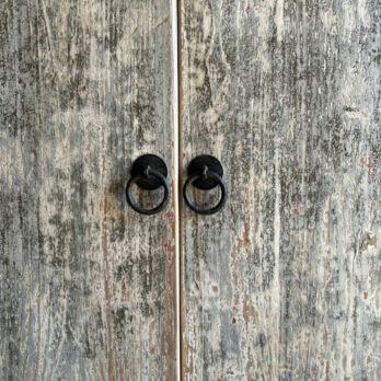 Antique sideboard cupboard | Oriel