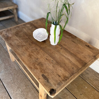 Antique Coffee Table | Aliena