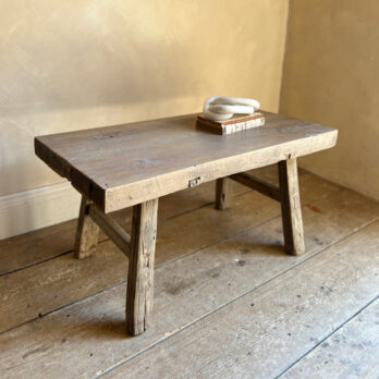 Antique Coffee Table | Amiens