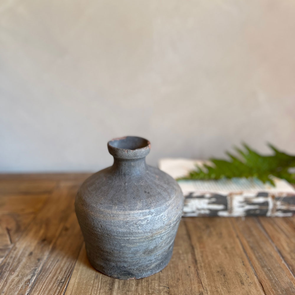 Antique Rice Wine Urn Black XS
