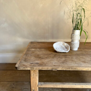 Antique Coffee Table | Aliena