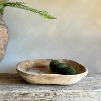 Vintage dough bowl Arthur