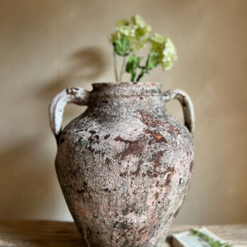 Mediterranean Antique Pot Camille