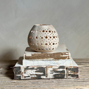 Pale coconut dots lantern