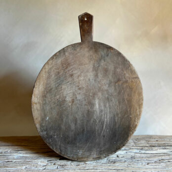 Antique rustic breadboard Corinne