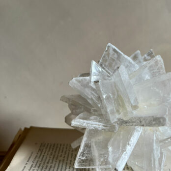 Crystal formation decoration B
