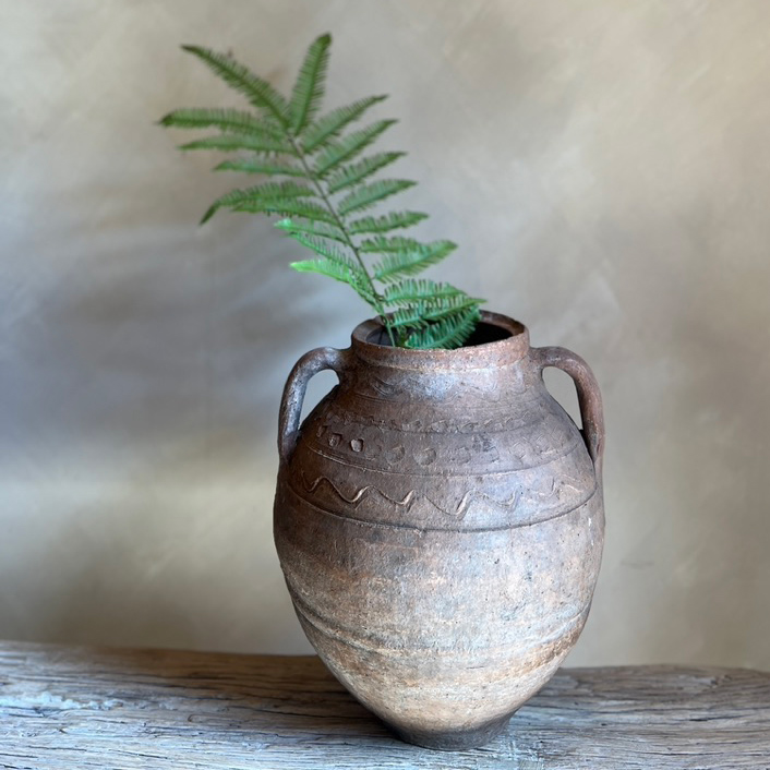 Antique Mediterranean Pot Gabriel