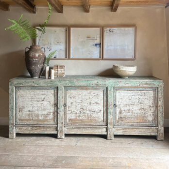 Antique Painted sideboard | Jasmin