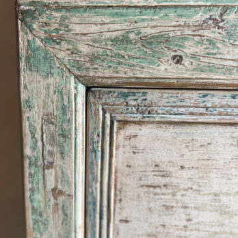 Antique Painted sideboard | Jasmin