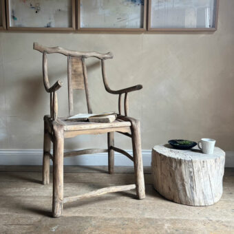 Antique officials chair | Kalani