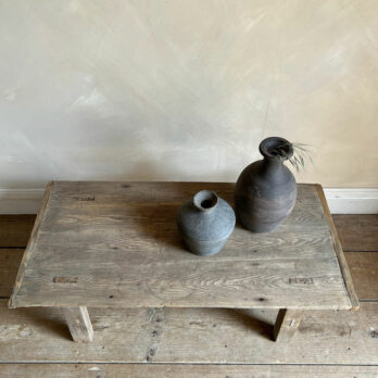 Rustic antique coffee table Kenton