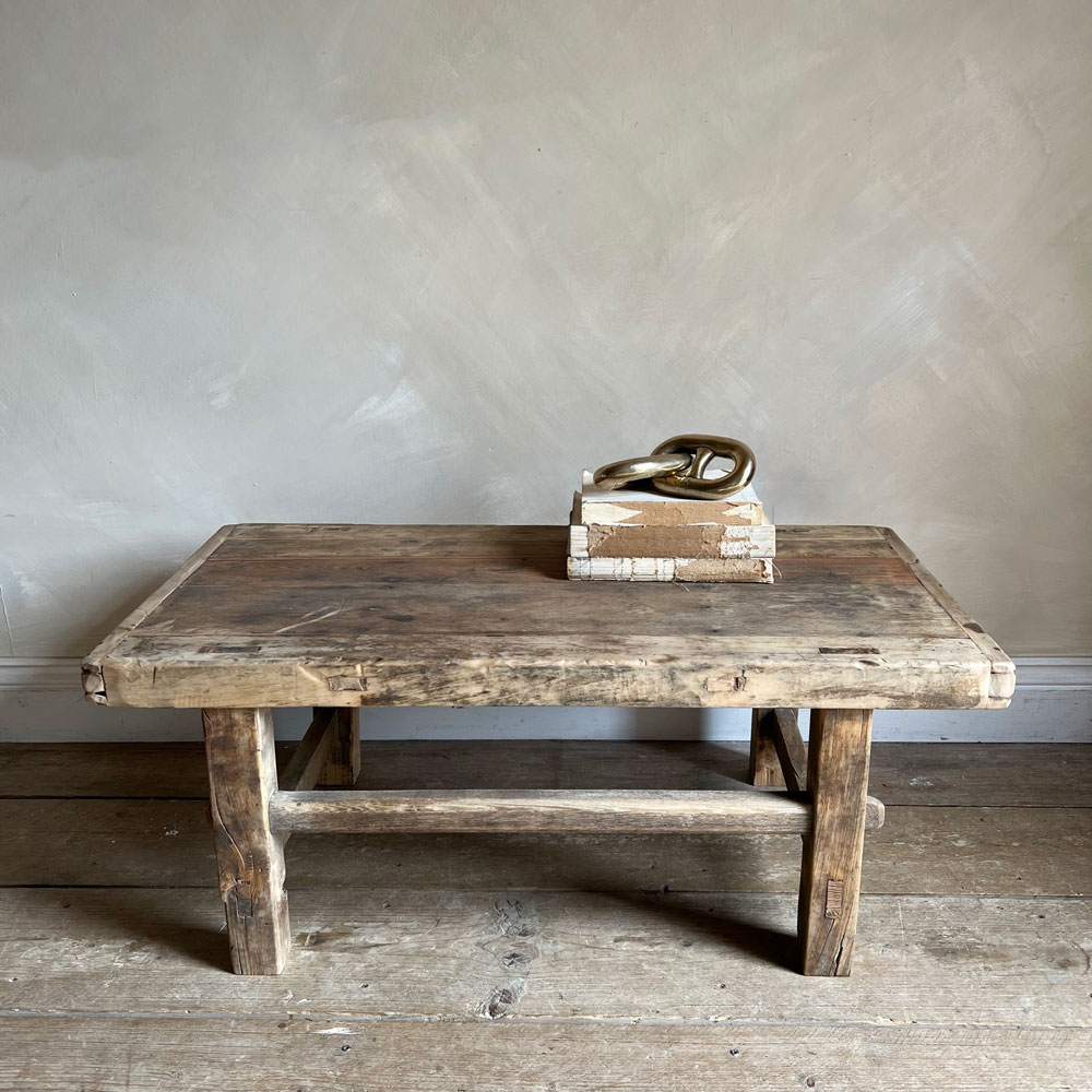 Antique rustic coffee table Leighton