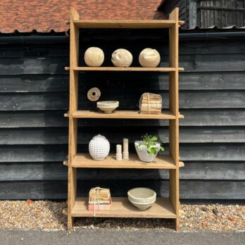 Antique open shelving Kezia