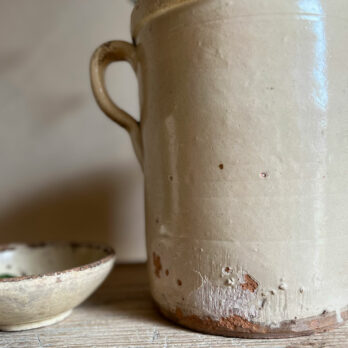 Antique Puglian confit pot No:1