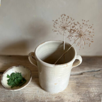 Antique Puglian confit pot No:3