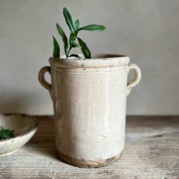 Antique Puglian confit pot No:4