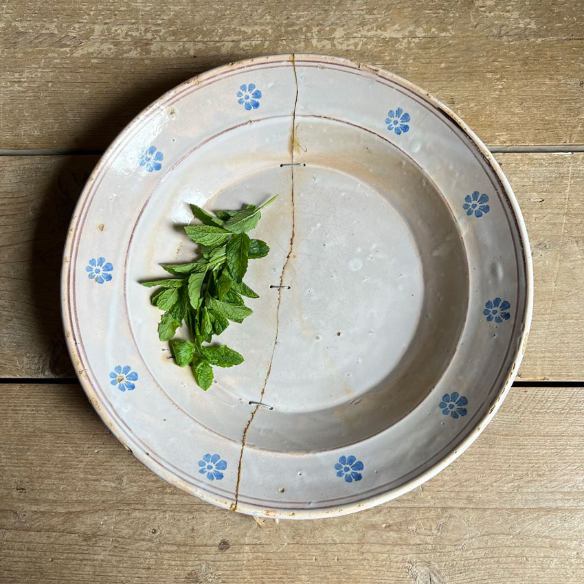 Antique Puglian ceramic bowl No:5