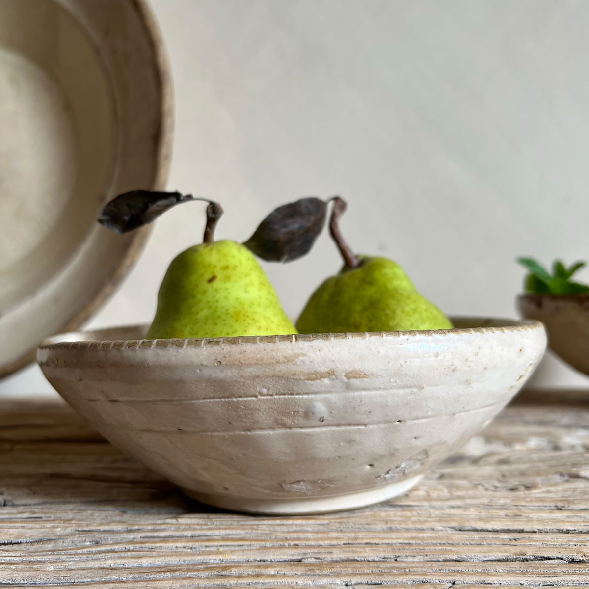 Antique Puglian ceramic bowl No:8