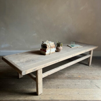 Antique coffee table Marina