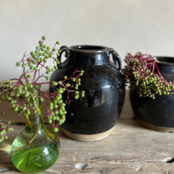 Antique ceramic pot Percival