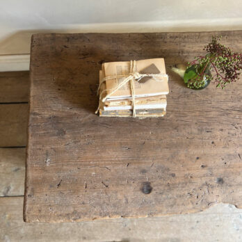 Antique coffee table Warwick