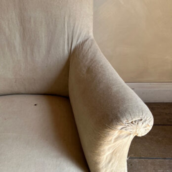 Antique French deconstructed armchair | BenoiteAntique French deconstructed armchair | Benoite