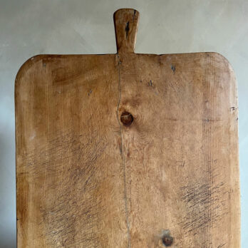 Antique Rustic Breadboard Dariess