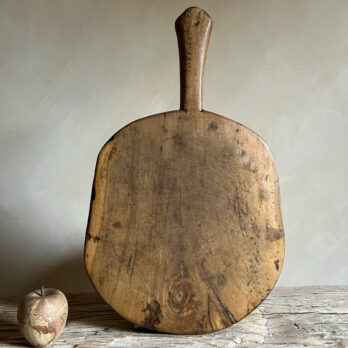 Antique Rustic Breadboard Derya