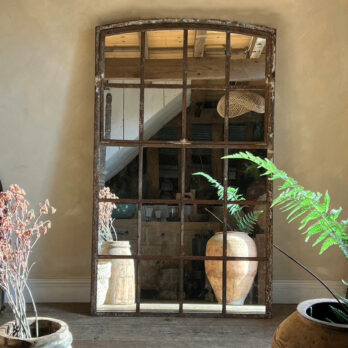 Original antique window mirror | Jeroen