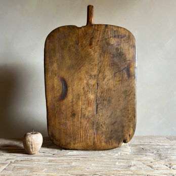 Antique Rustic Breadboard Laleh