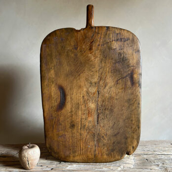 Antique Rustic Breadboard Laleh