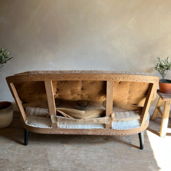 Antique French deconstructed sofa | Leontine