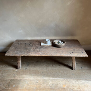 Antique Coffee table Marsha