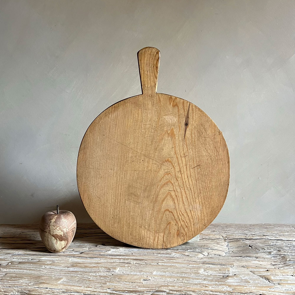 Antique Rustic Breadboard Roxan
