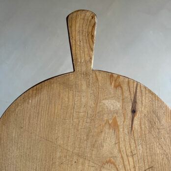 Antique Rustic Breadboard Roxan