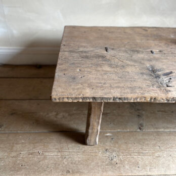 Antique Coffee table Sandrine