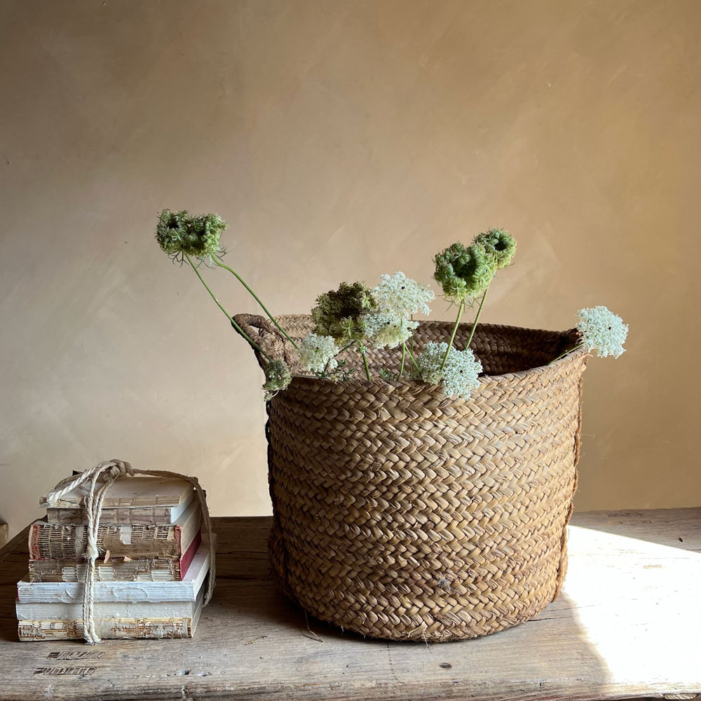 Vintage Spanish vineyard basket A