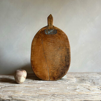 Antique Rustic Breadboard Vashti