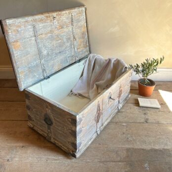 Antqiue Swedish marriage chest 1820's