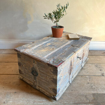 Antqiue Swedish marriage chest 1820's