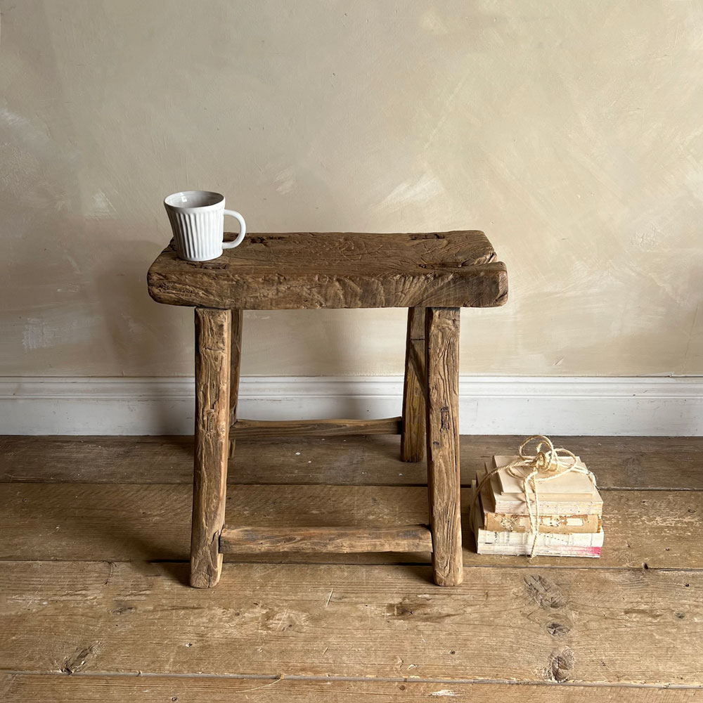 Large antique stool table |Alban
