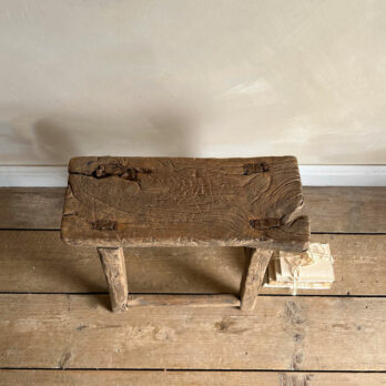 Large antique stool table |Alban