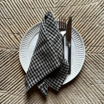 Gingham napkin black | neutral