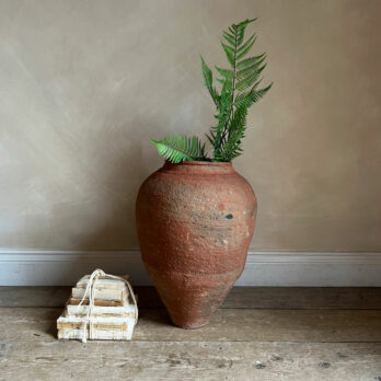 Rustic vintage urn Orion