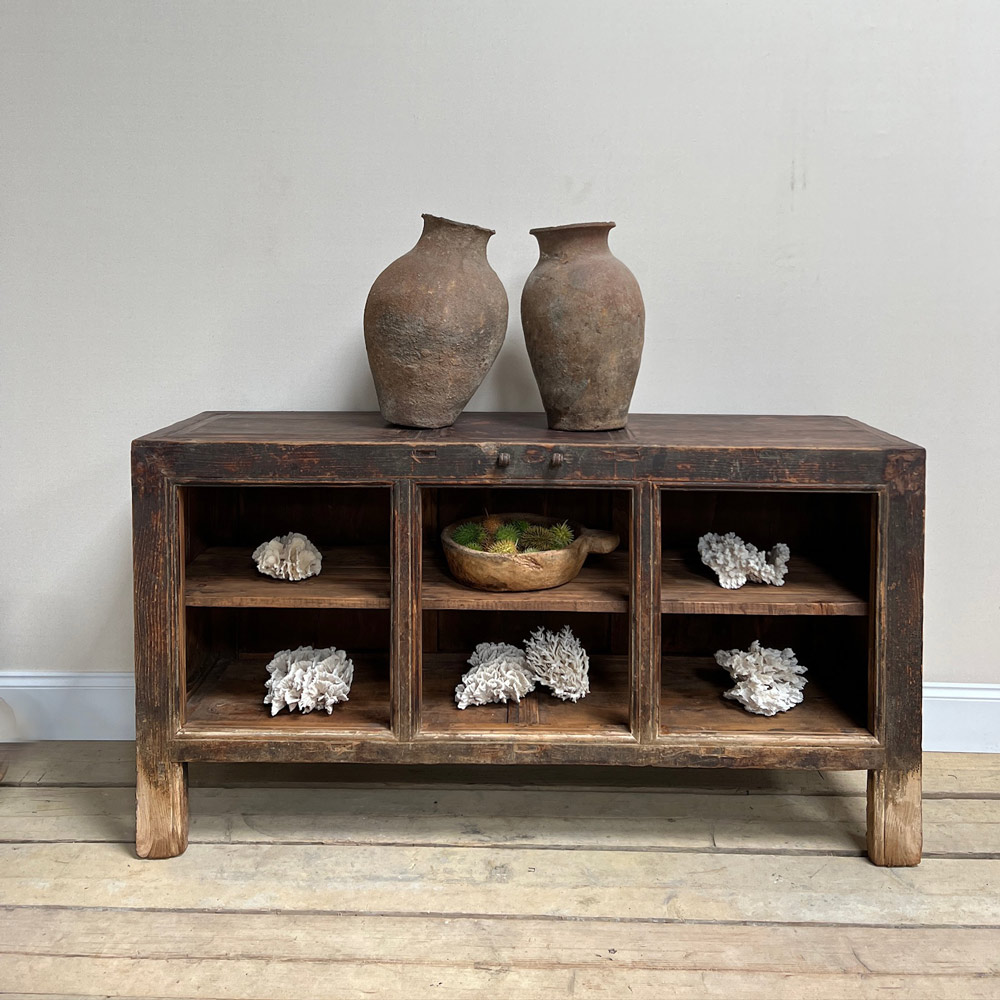 Antique rustic shop counter Elena