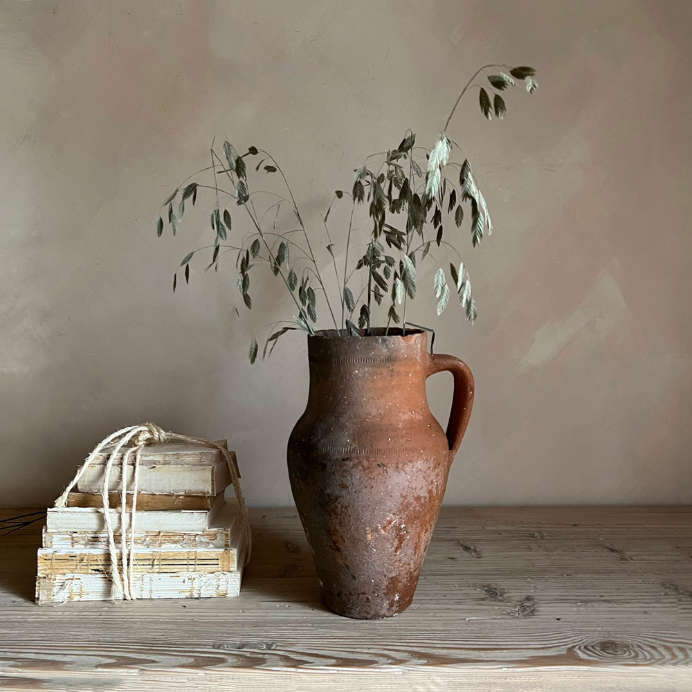 Antique Terracotta Urn Zale