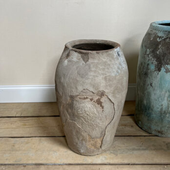 Antique Indian Urn Eesha